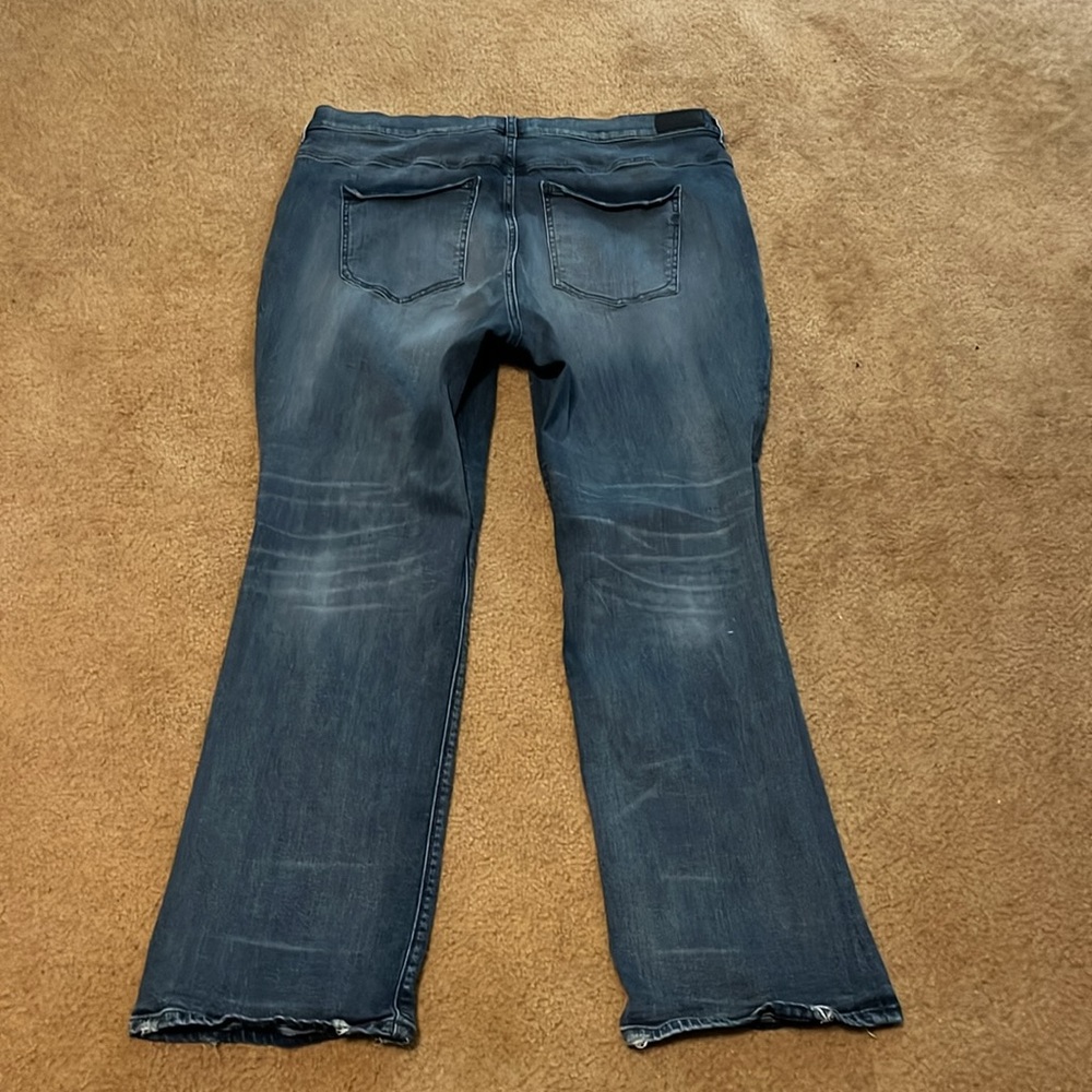 Barely Boot High Rise jeans - Picture 4 of 6